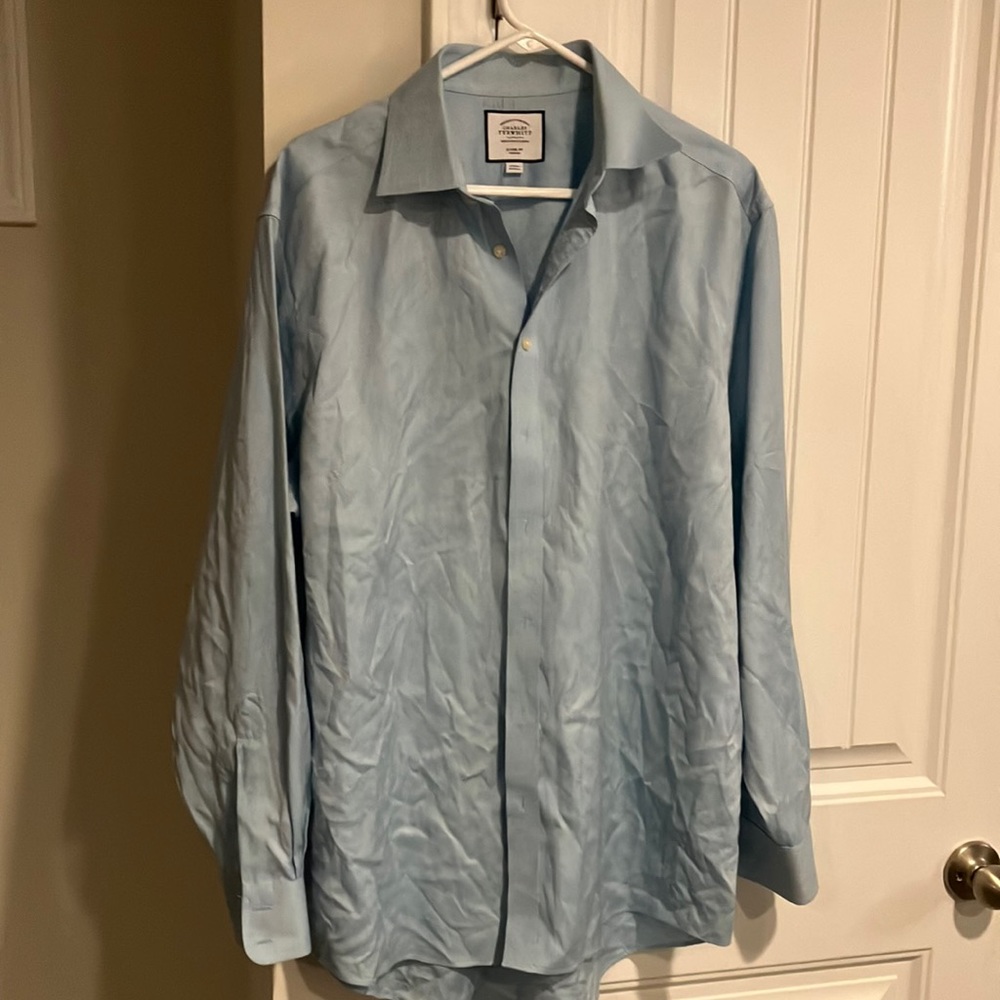 Light blue button-down men’s shirt, 17/36“ classic fit Charles Tyrwhitt